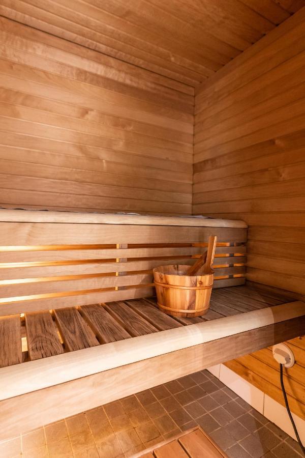 City Holiday Apartments 1 Рованиеми Экстерьер фото